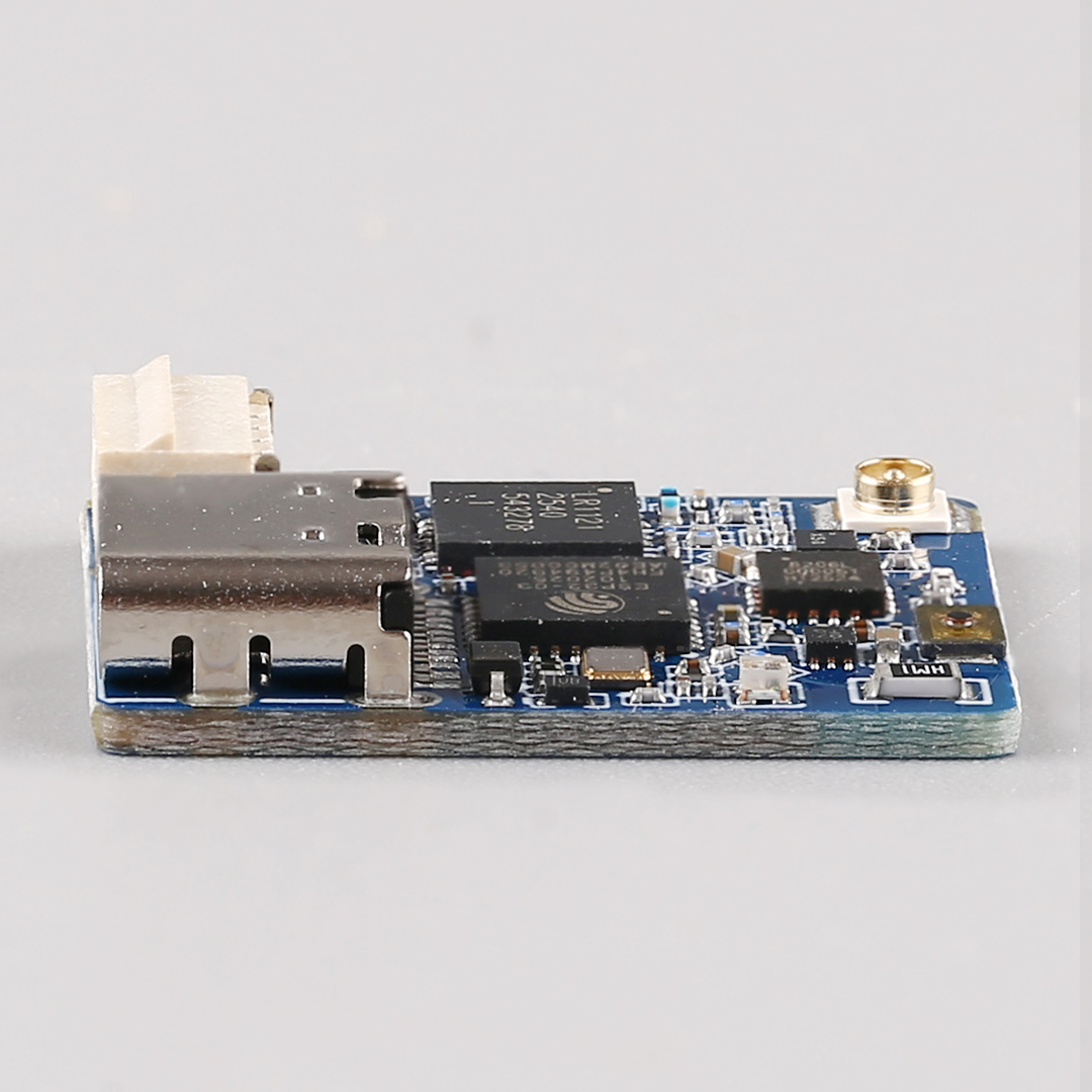 جهاز استقبال BAYCKRC UR100 Exp - مراجعة Drone Racing Receiver وسعره